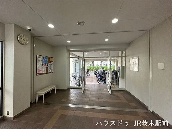 エントランスを拡大表示