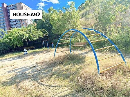 南春日丘2丁目第2児童遊園 990m