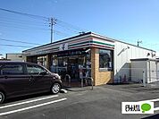 コンビニ「セブンイレブン富士市下横割店まで105m」