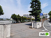 小学校「富士市立鷹岡小学校まで791m」
