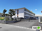 小学校「富士市立富士中央小学校まで1586m」
