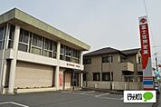 銀行「富士信用金庫今泉支店まで558m」
