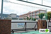 小学校「富士宮市立貴船小学校まで771m」