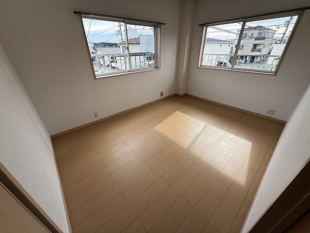 洋室