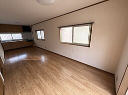 メゾネット松東 5 1階3LDKのリビング/ダイニング