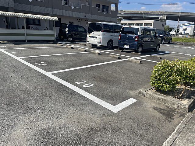 5 / 8