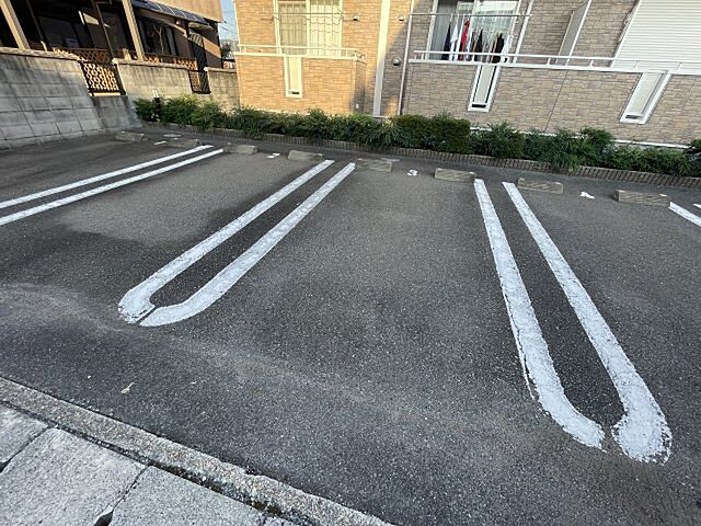3 / 3