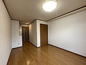 シャルマンビラＢ
