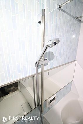 高さ調整可能な...
