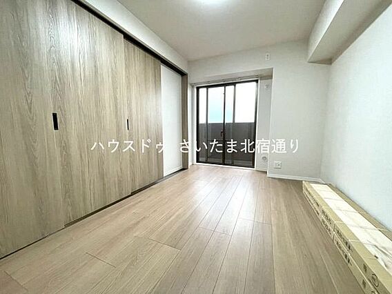 リビング隣の6...