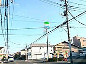 ファミリーマート さいたま櫛引町一丁目店 730m
