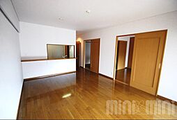 パークヒルズ道後 403 4階3LDKのリビング/ダイニング