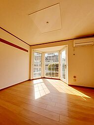 パティオ・リッチ 1階2DKのリビング/ダイニング