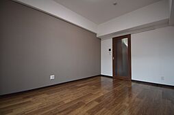 ミモザヒルズ古町 3階1Kのリビング/ダイニング