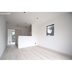 LUMIELE横河原 102 1階1LDKのリビング/ダイニング