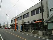 松山南郵便局 800m