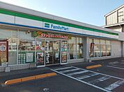 ファミリーマート下吾川店 350m