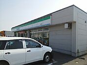 ファミリーマート 210m