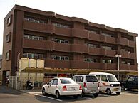 愛媛県松山市束本1丁目：物件画像／株式会社レーベントラスト　ミニミニFC松山店