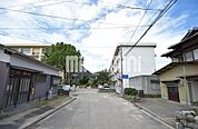 味生小学校 496m