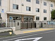 中学校 1370m 足立区立第十二中学校
