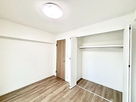 内装「無料オンライン相談」受付中!収納が充実しているので居住スペースを広々使えます