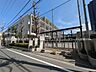 周辺：中学校 310m 新宿区立西新宿中学校