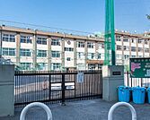 中学校 700m 荒川区立第九中学校