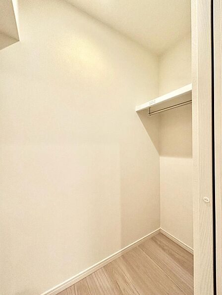 内装「無料オンライン相談」受付中!ウォークインクローゼットのある住まいでスッキリ快適な生活を