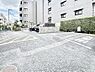 駐車場：外観「無料オンライン相談」受付中！駐車場（空き状況は都度ご確認ください）　