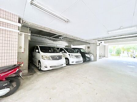 駐車場（空き状況は都度ご確認ください）