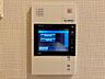 設備：来訪者の顔を確認できるTVモニター付インターホン！防犯面も安心です。