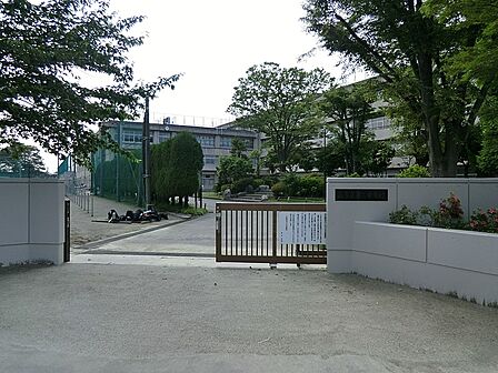 中学校 930m 蕨市立第二中学校