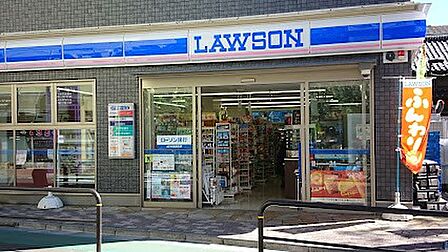 コンビニ 200m ローソン 志村坂上駅南店