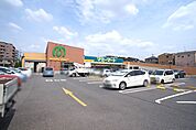 スーパー 600m マミープラス 西堀店