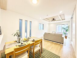 リビング/ダイニングの画像