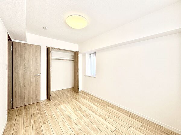 寝室を拡大表示