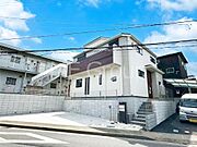 溢れる陽光でご家族の笑顔も輝く