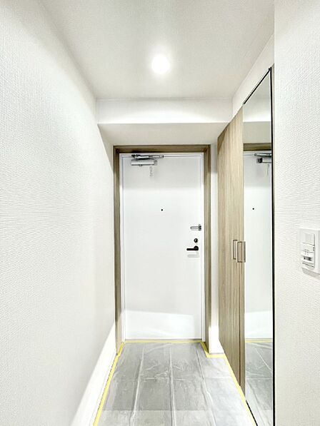 内装「無料オンライン相談」受付中!家族の帰宅やお客様をあたたかく迎える玄関