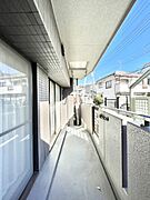 心地よい風を感じながらお洗濯物が干せそうです