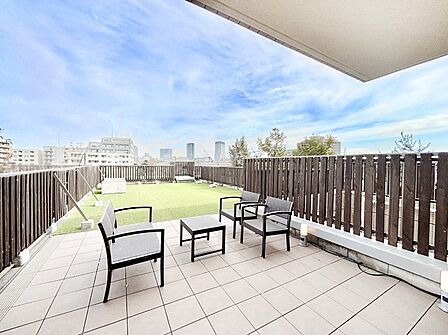内装「無料オンライン相談」受付中！広々ルーフバルコニー！