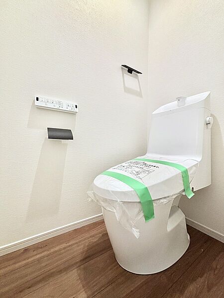 トイレを拡大表示