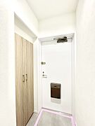 家族の帰宅やお客様をあたたかく迎える玄関