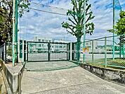 中学校 1600m 新宿区立牛込第一中学校