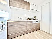 広々とした使い勝手の良いキッチンで日々のお料理も楽しくなりそう
