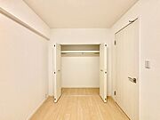 たっぷりの収納スペースでいつでも住空間がスッキリ保てそう