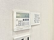 暖房・換気・乾燥・涼風と1台で4役活躍する快適設備です。