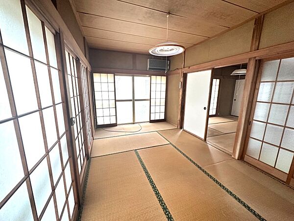 室内