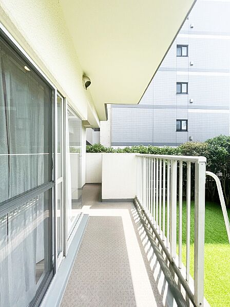 内装「無料オンライン相談」受付中!風通しの良いバルコニー