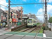 駅 400m 都電荒川線　荒川遊園地前駅
